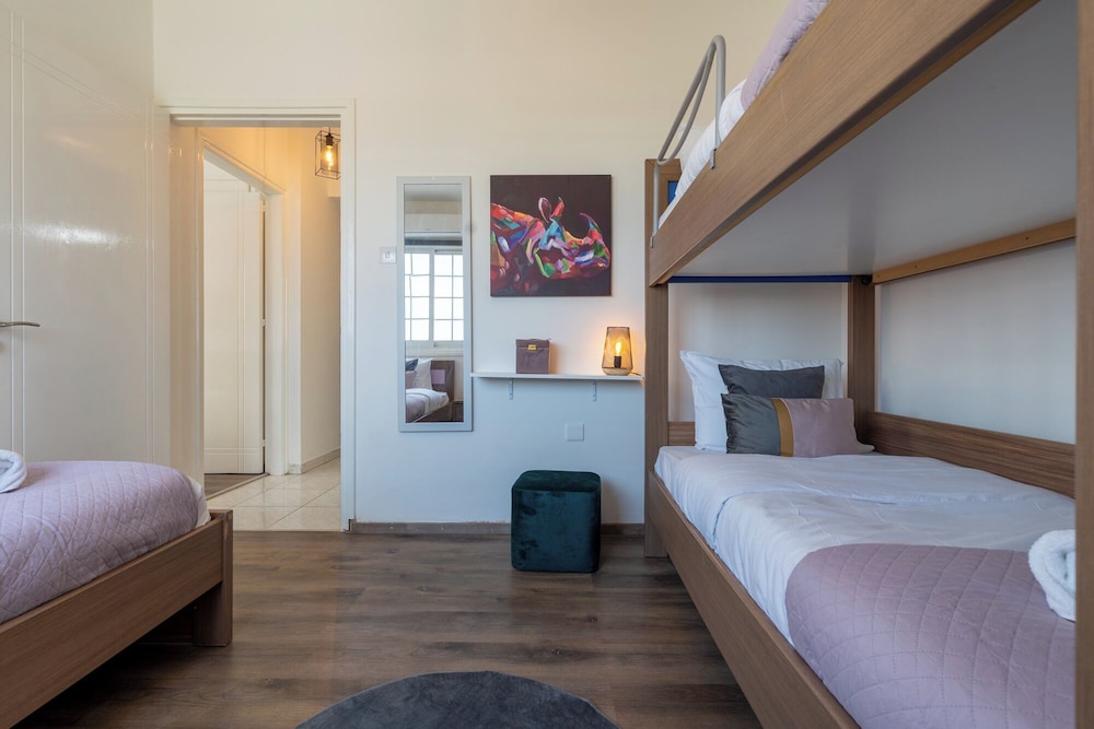Araminta 2-Bedroom Apartment in Larnaca