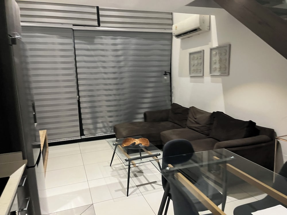 Embassy Gardens Royal Luxury Apartments