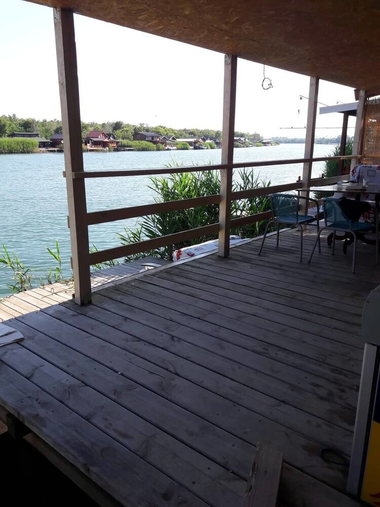 Bliss Cottage