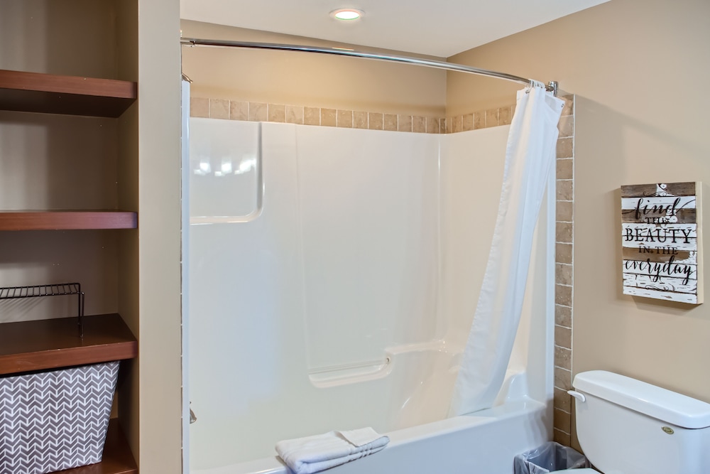 Stonegate Resort by Okanagan Premier
