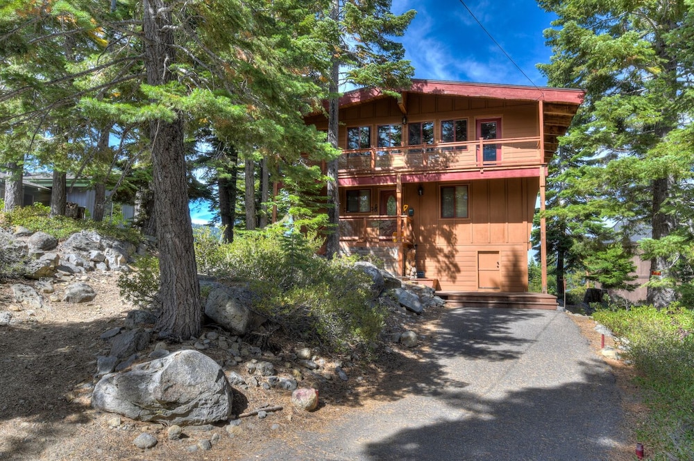 Chamberland Getaway - Property Image 5