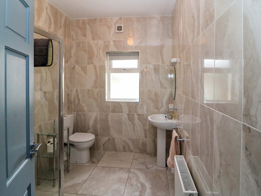 No 1 Lodge Wood