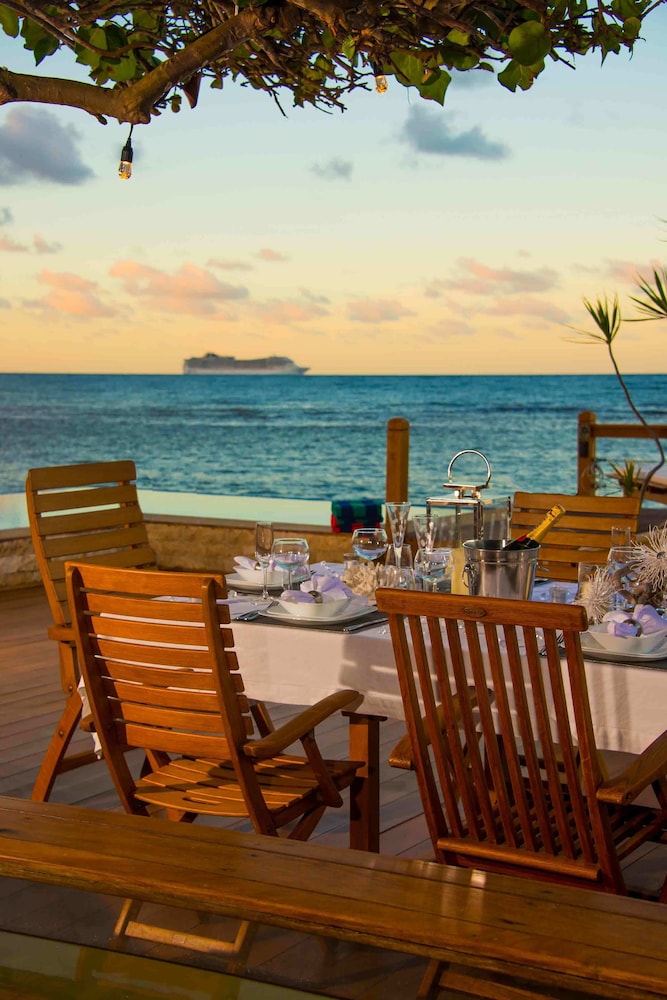 Crystal Cove Villa