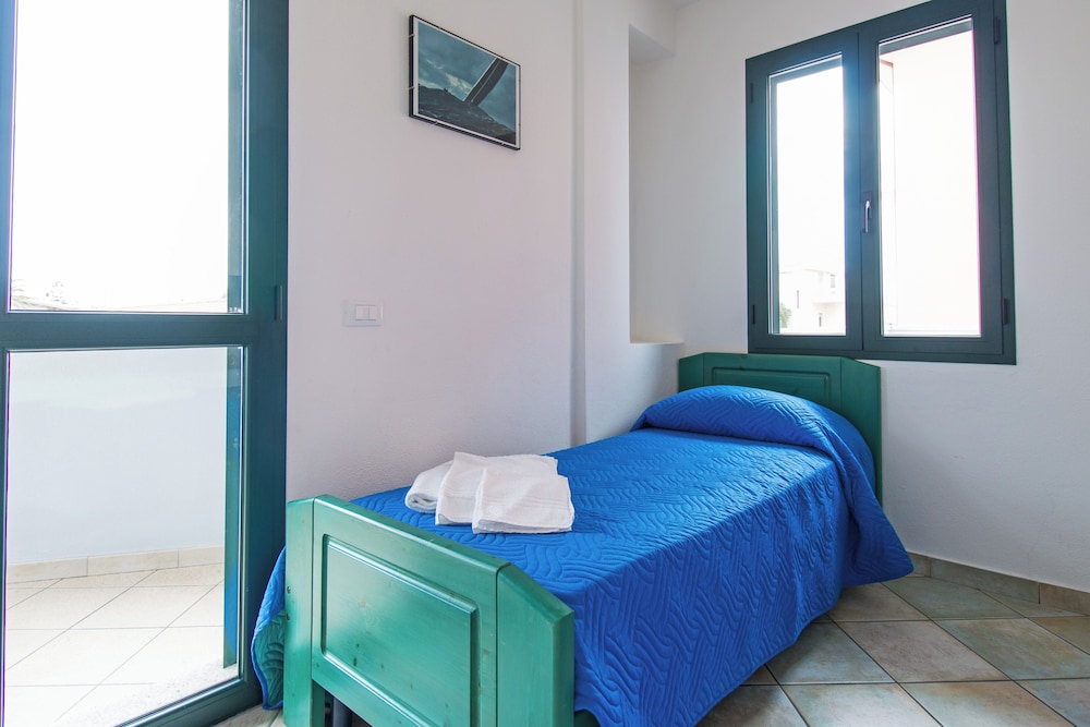 Residence Maria Antonia - Grazia Deledda