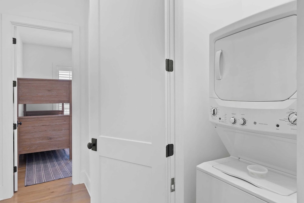 Grayt Digs by Avantstay Next to Beach, Oceanview