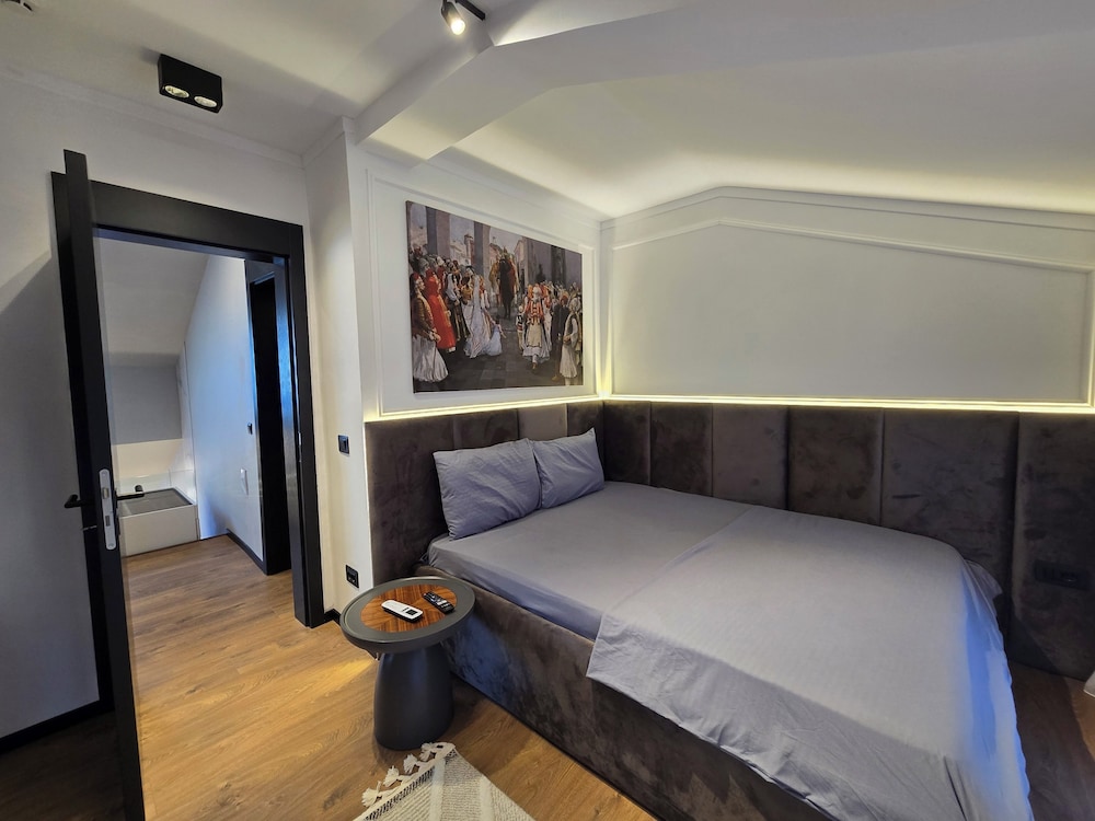 Apartments Lura