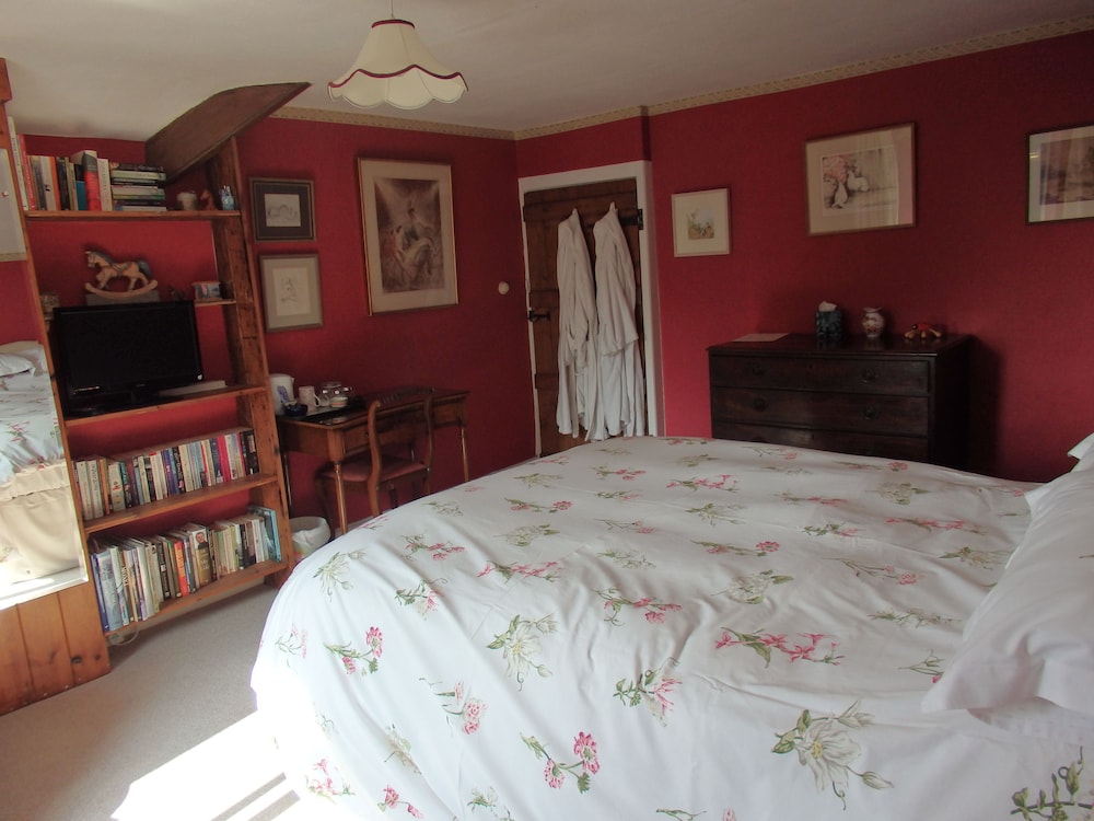 Old Keepers Cottage B&B view 4