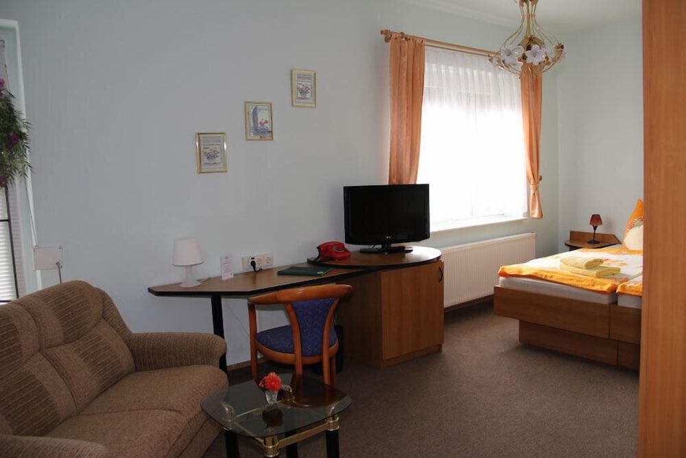Hotel Parkschanke Zabeltitz - Property Image 5