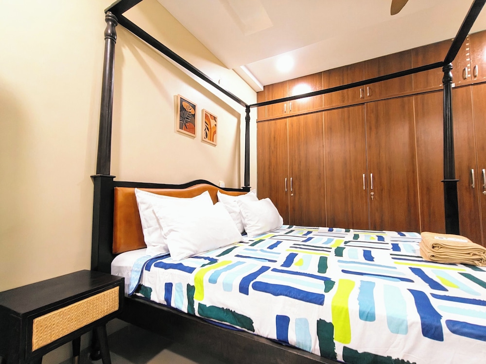 Crescent Stays Banjara Hills