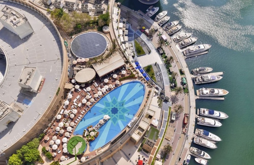 EDEN'S Homes & Villas - JW Marriott Marina Residences