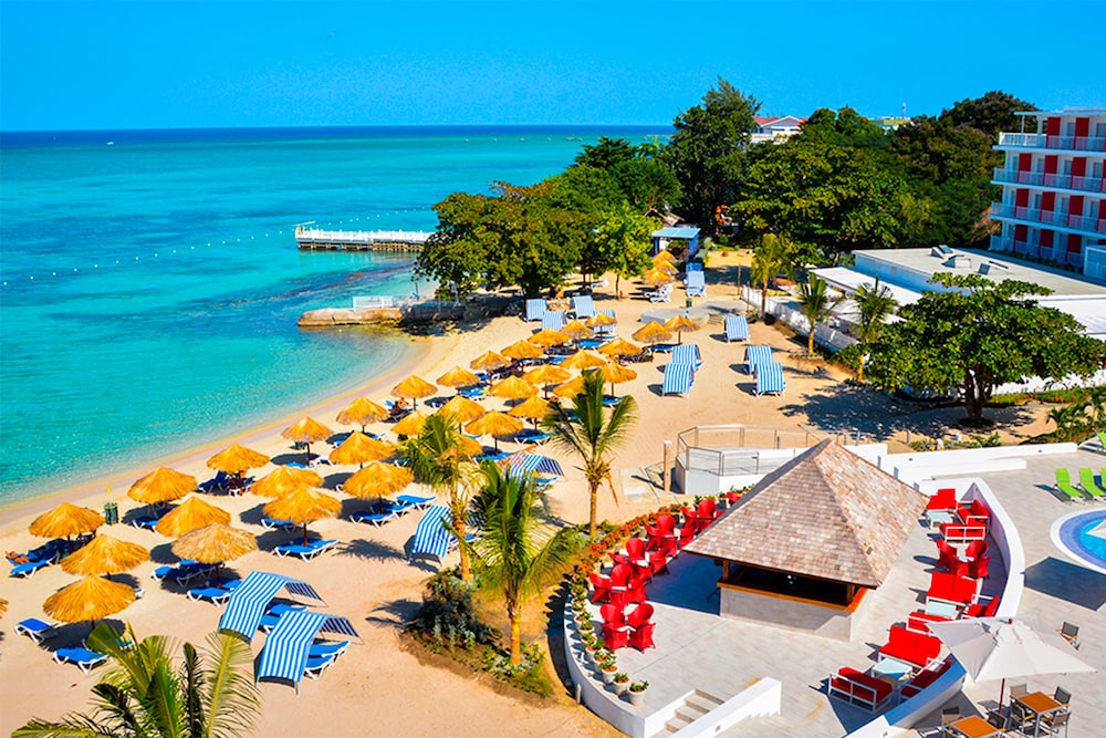 Jamaica Vacations - Grand Decameron Cornwall Beach, A Trademark All-Inclusive Resort - Property Image 24