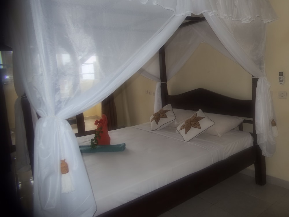 Bukit Indah Home Stay