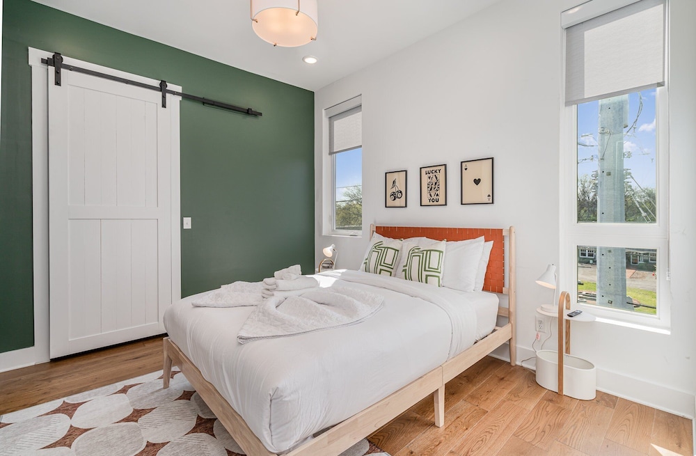 Gallatin Retreat-private Balcony-in East Nashville