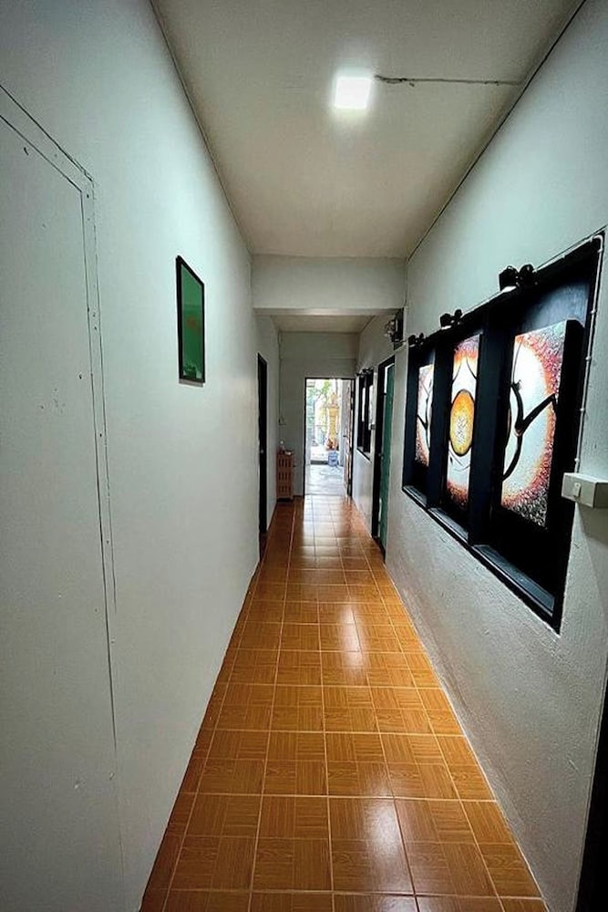 Satop Travelers Guesthouse