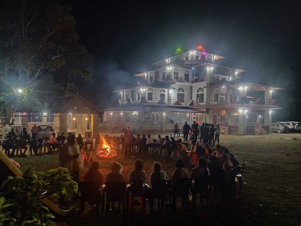 Valley Dew Village Stay