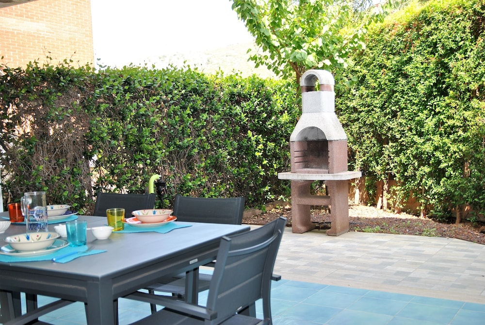 Villa Mare Blu 5 Minutes From Beach view 3