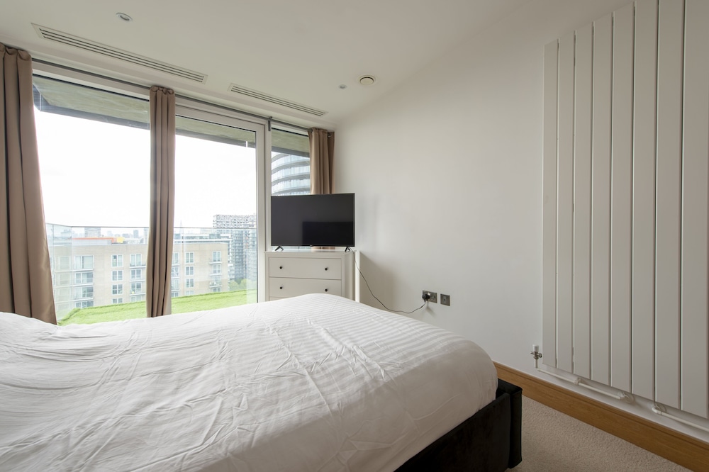 Apartment - Canarywharf - City of London - Sleeps4