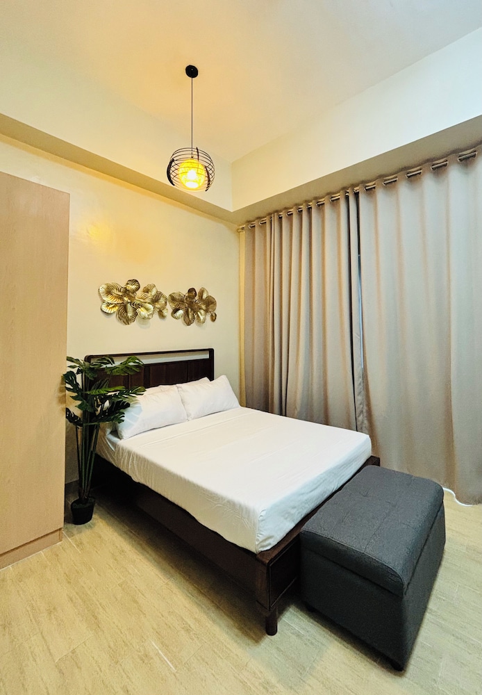 Room-spectacular Escape to Relax and Unw