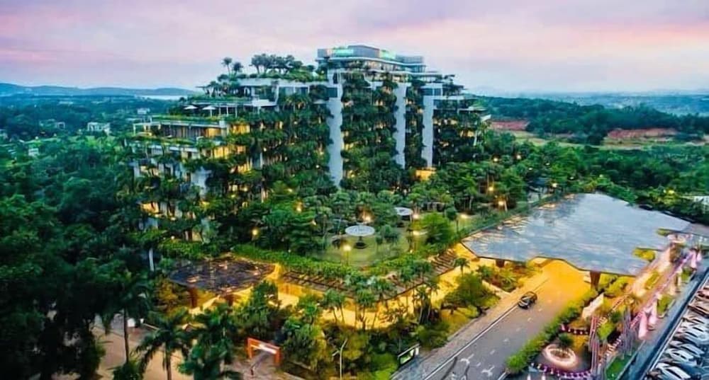 Flamingos Dai Lai Resort Luxury