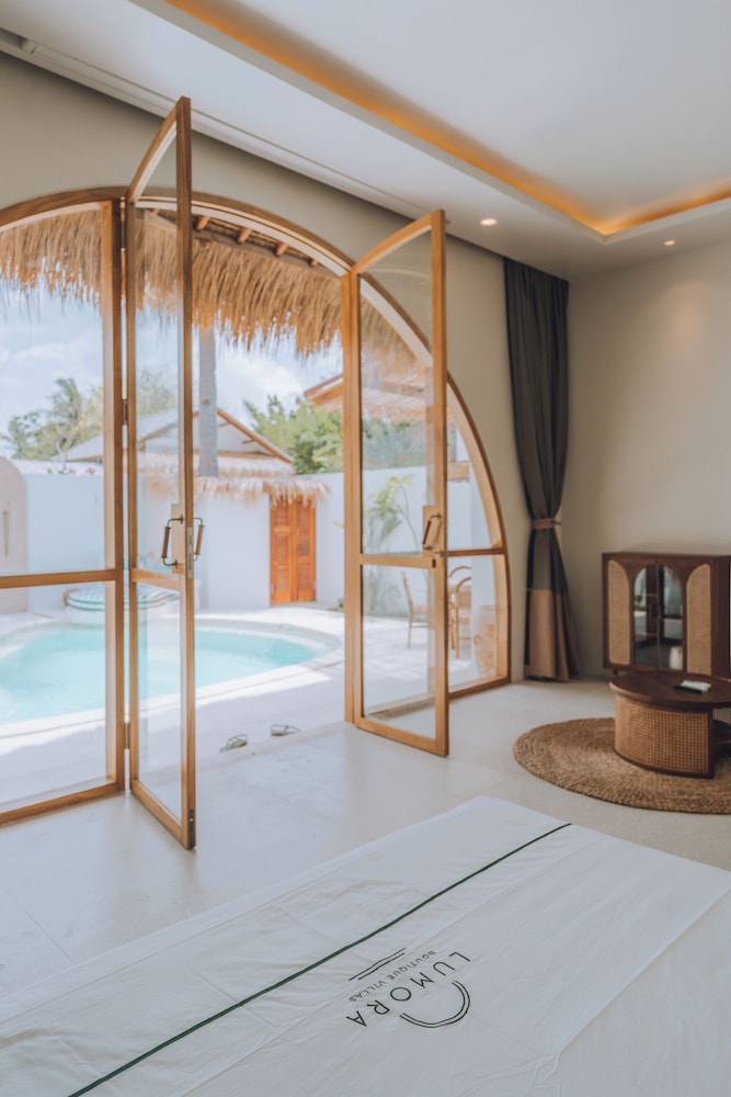 Lumora Boutique Villas