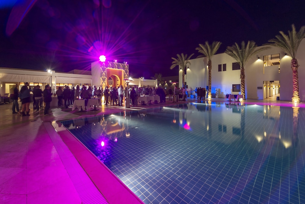 SENTIDO Reef Oasis Aqua Park Resort