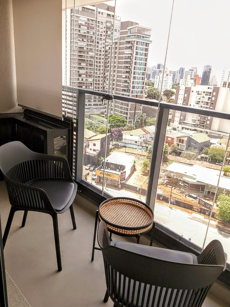 Haus Mitre Residences