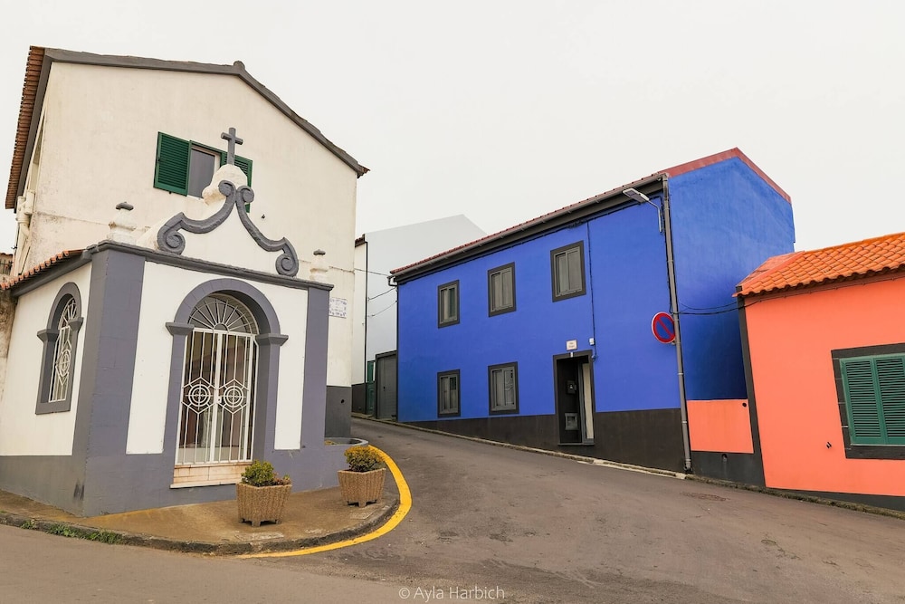 Cozy Vacation Rental in Ponta Delgada - Ideal for Relaxing Getaways