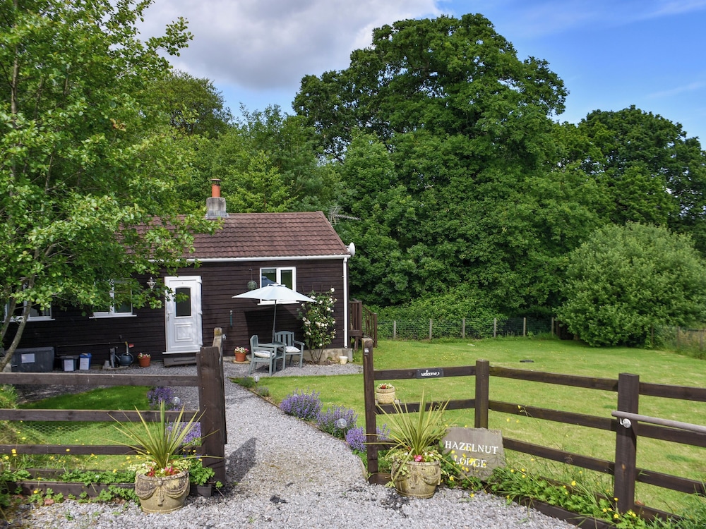 Hazelnut Lodge