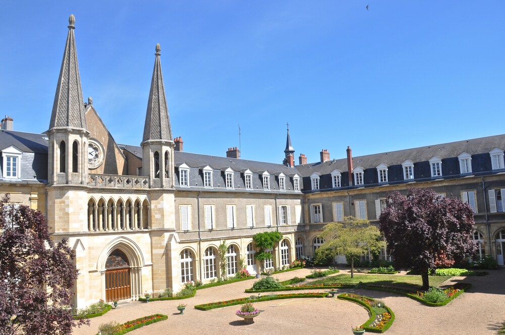 Espace Bernadette Soubirous Nevers