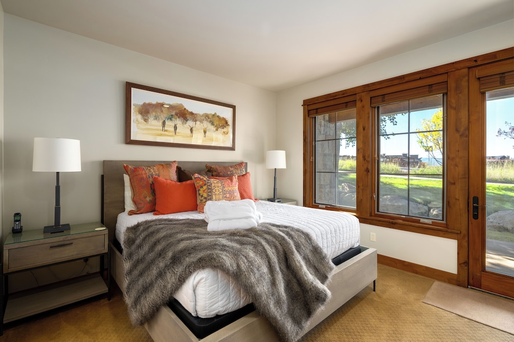 The Porches of Steamboat Springs
