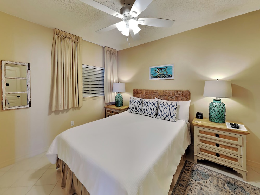Emerald Isle #1108 by Southern Vacation Rentals