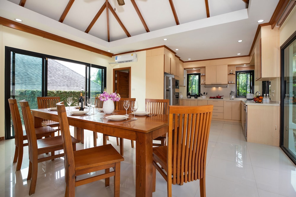 Balinese-Style 3BR Pool Villa Tina