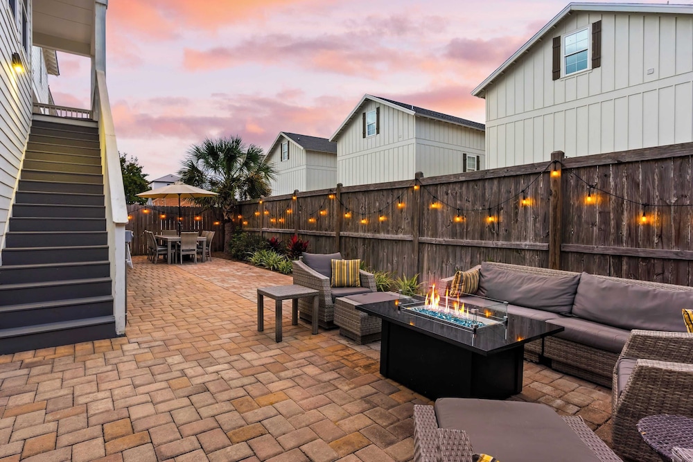 Pool, Firepit, Near Miramar Beach Access Blue Surf Lane by Avantstay