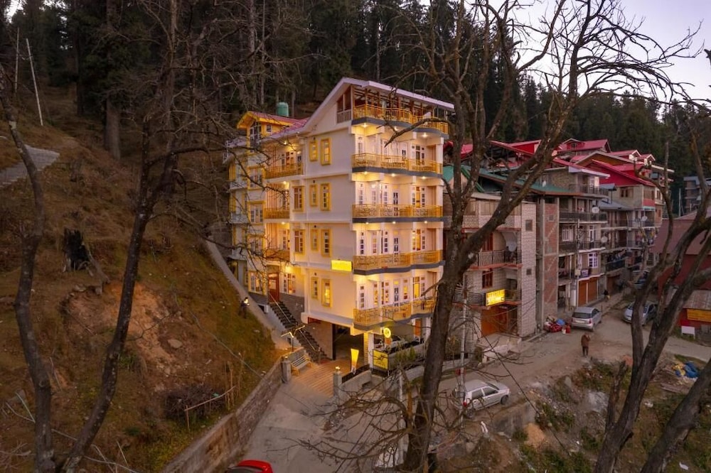 The Hosteller Narkanda