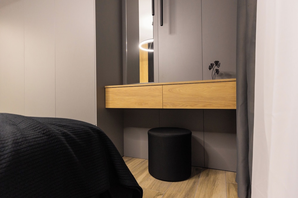 Royalton Suites