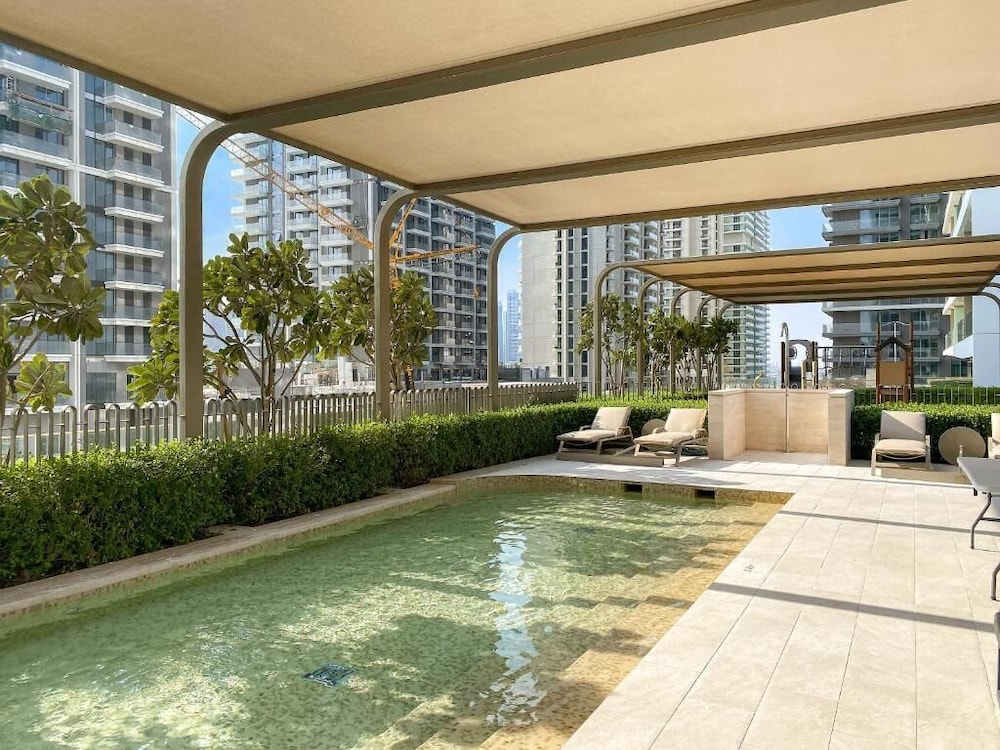 KeyRock - Palm & Sea View with Pool
