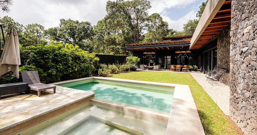 Pedacito de Lago - Lakeview Home