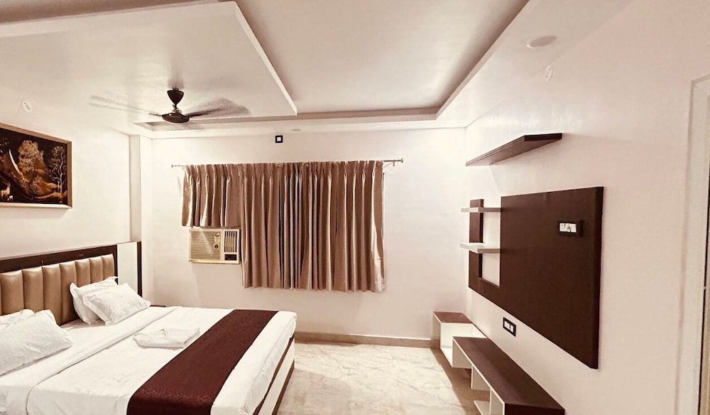 Inn of Dreams Hotel