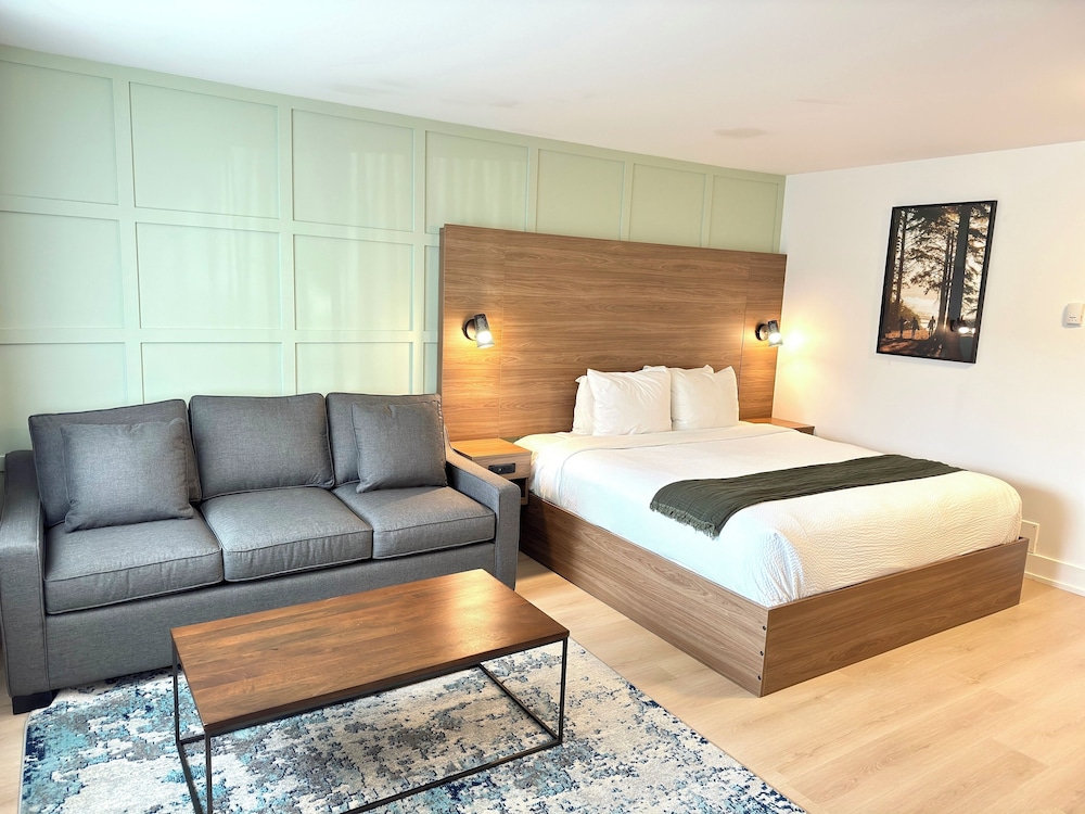 Ucluelet Wildwood Inn