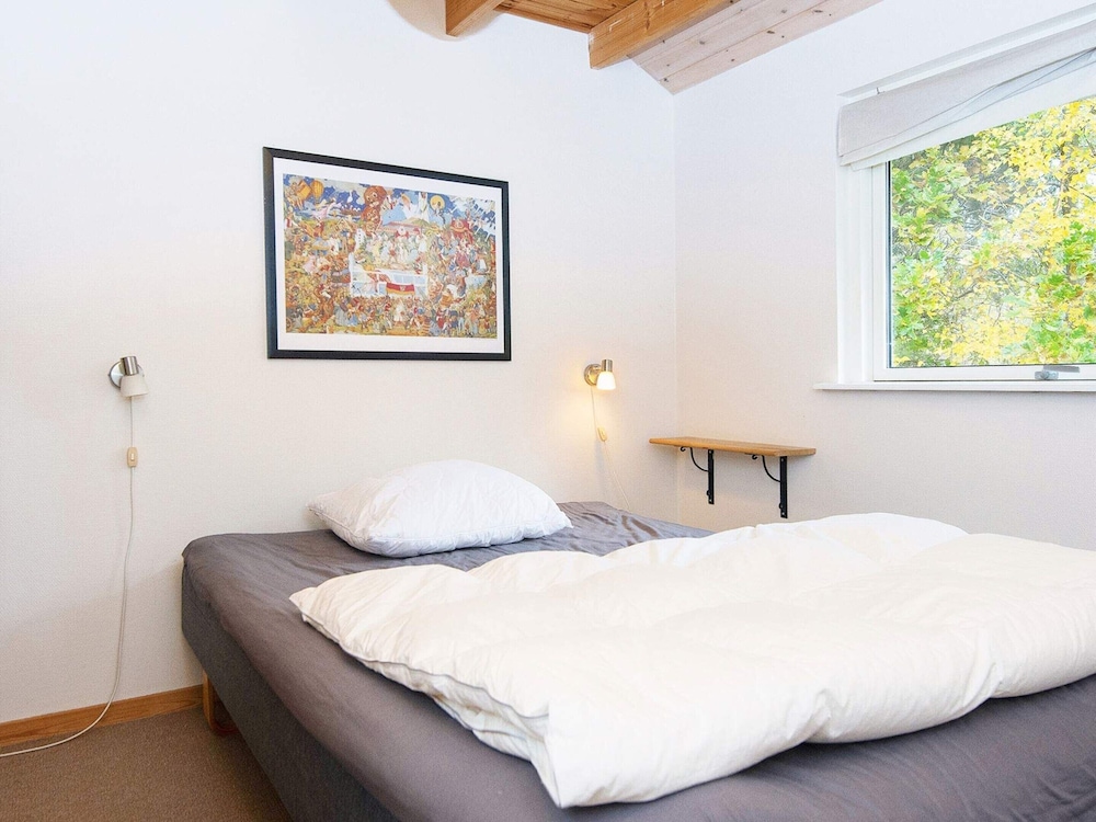 8 Person Holiday Home in Grenaa-by Traum view 4