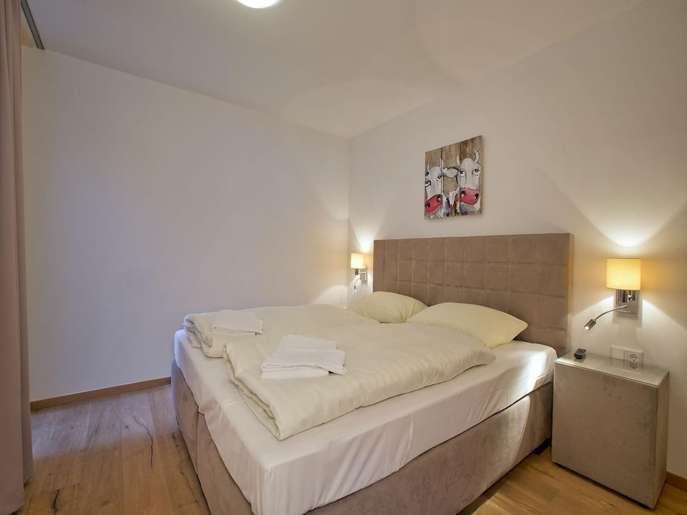 Apartment in Neukirchen by Ski Lift & Wellness