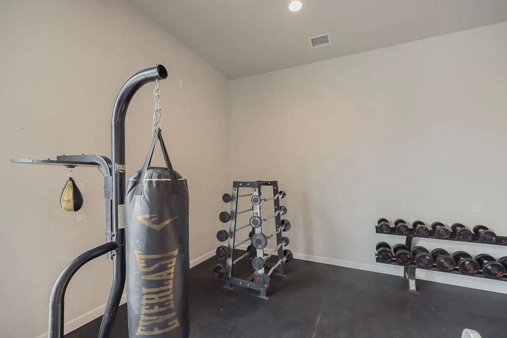 Landing Furnished Apartments Tulsa - Creek County
