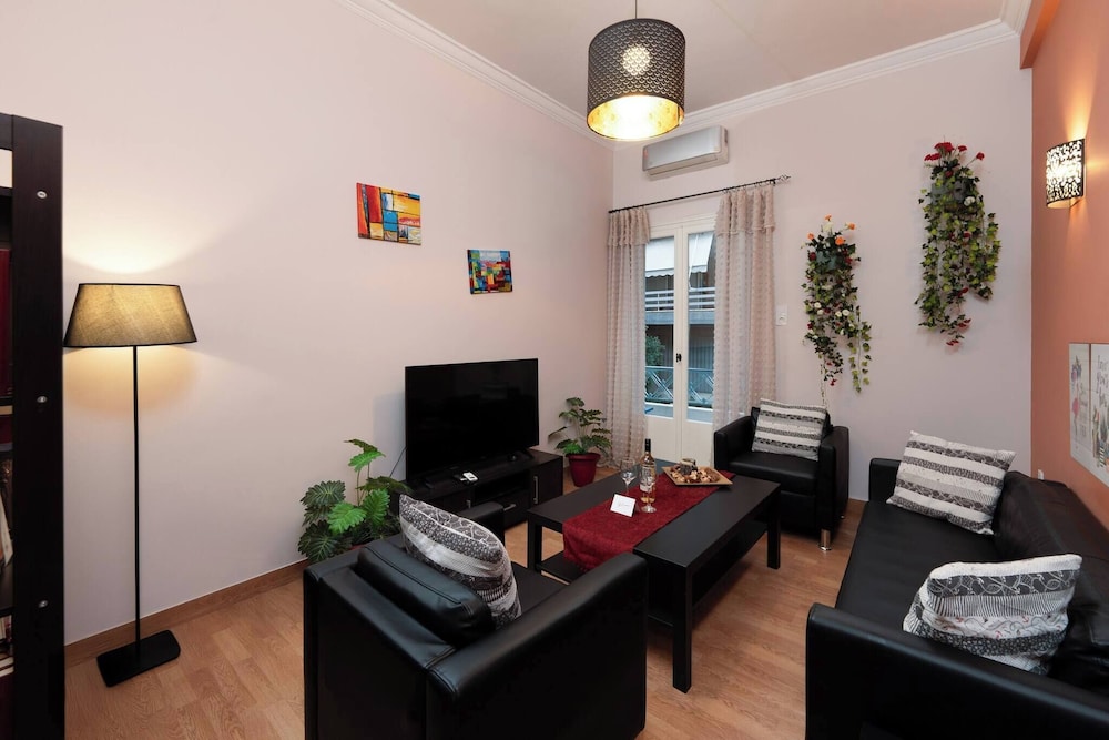 Acropolis Lux Retreat Apartment