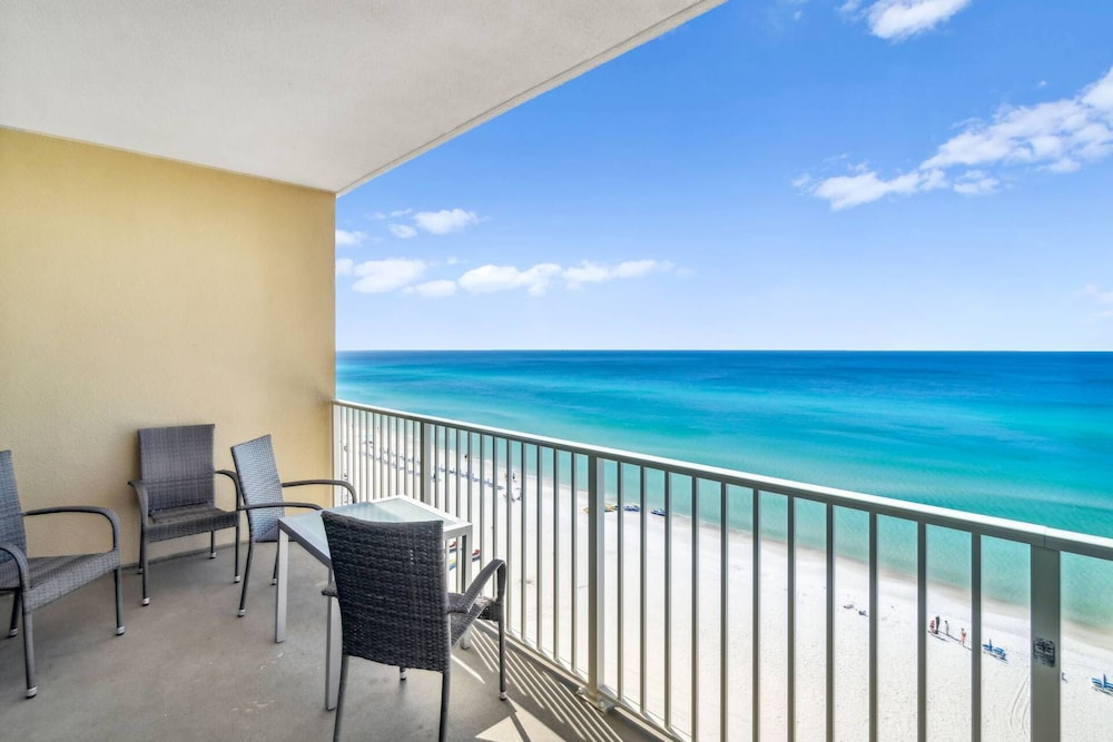 Grandview East 903