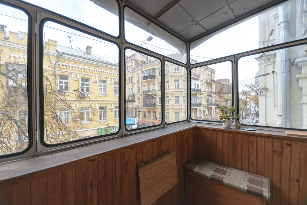 Kiev Accommodation Hotel Service