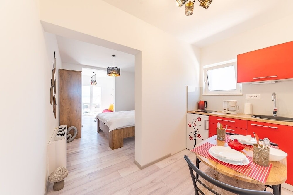 Renci - Great Location & sea View - SA2 view 2