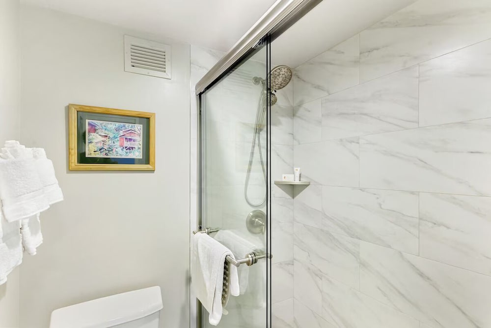 Owner-Managed One Bedroom Condo