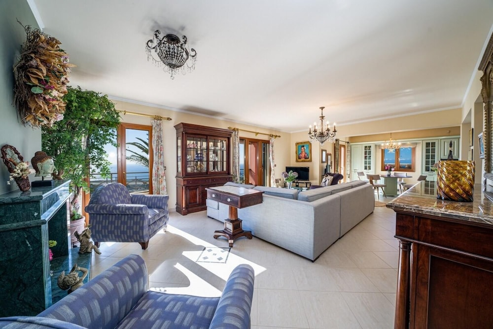 Sunset Mansion Kefalonia view 5