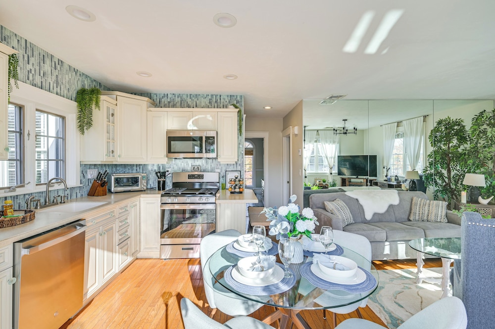 Scituate Apt < 1 Mi to Town Center!