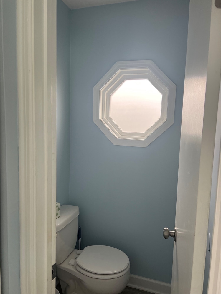 Luna Escape by Topsail Realty